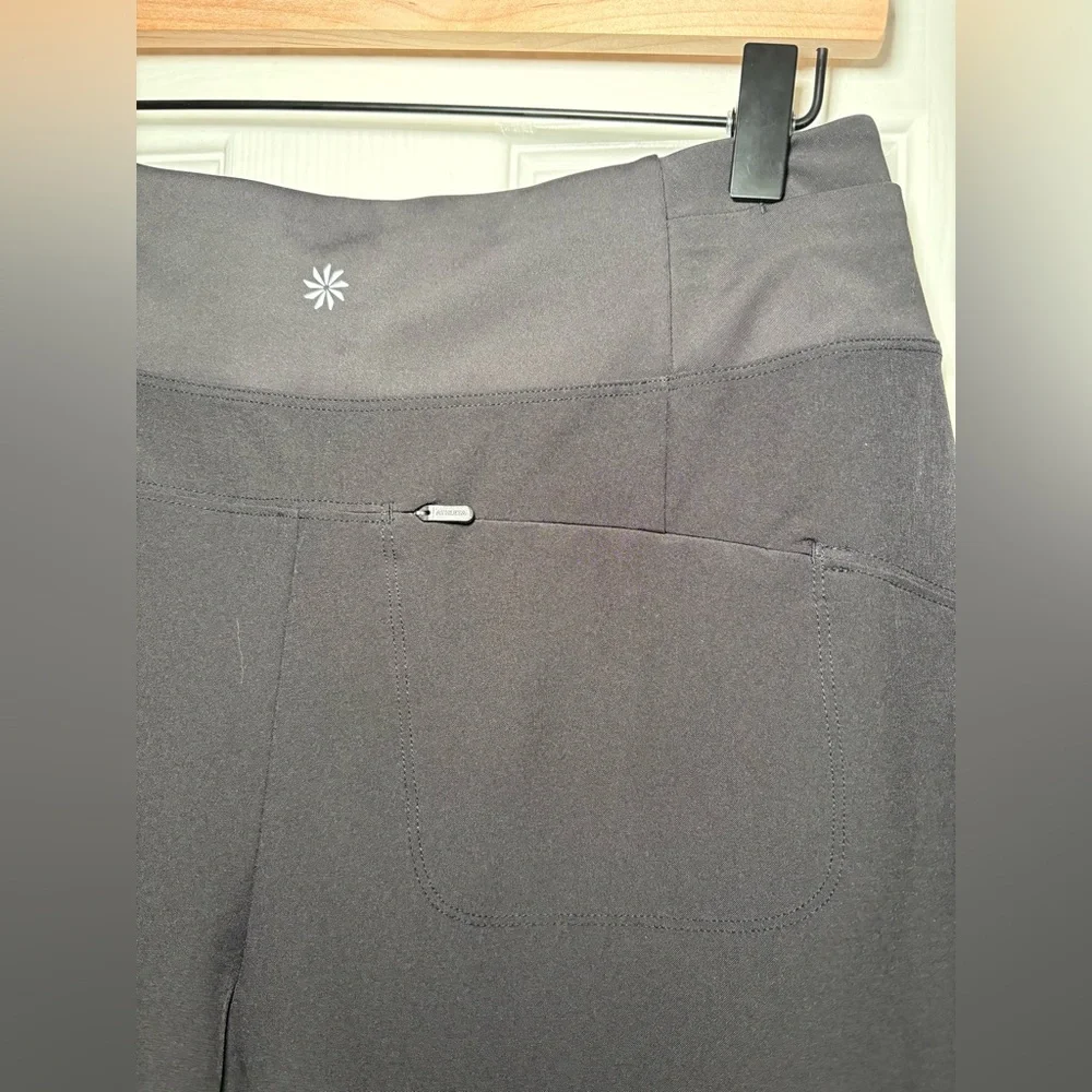 Athleta Fairway Golf Shorts Black size 4‎